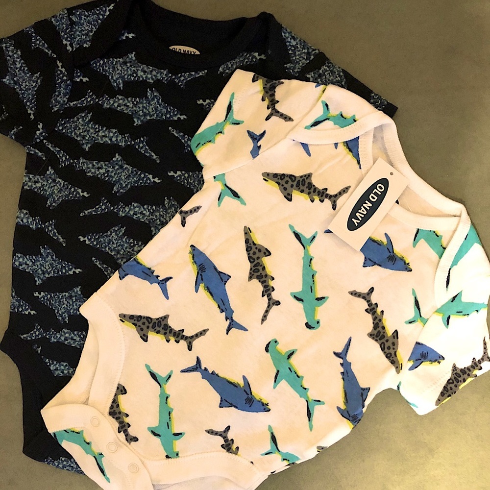 NWT 2xSet Baby Short-Sleeve Shark Print Bodysuit